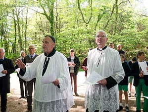 procession-reliques-saint-vincent-fsspx-vannes